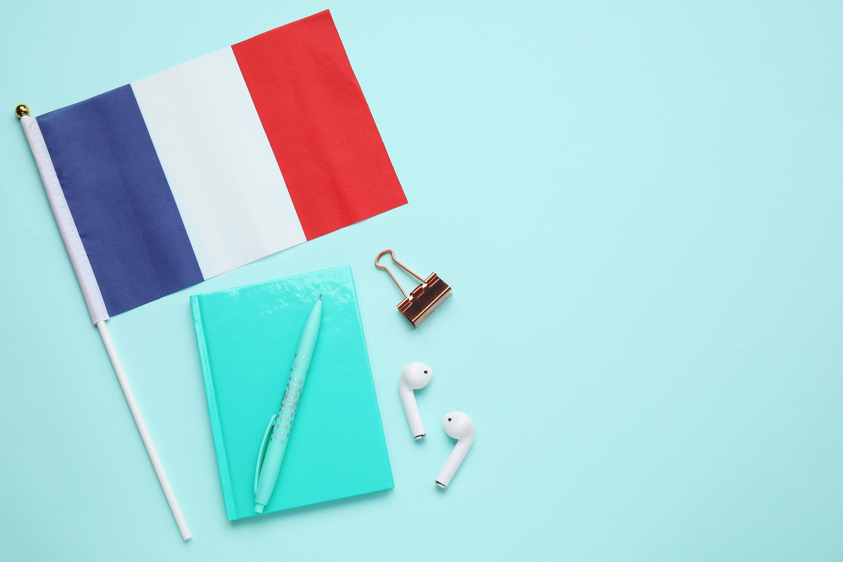 how-to-get-better-at-french-listening-10-strategies-to-improve-your